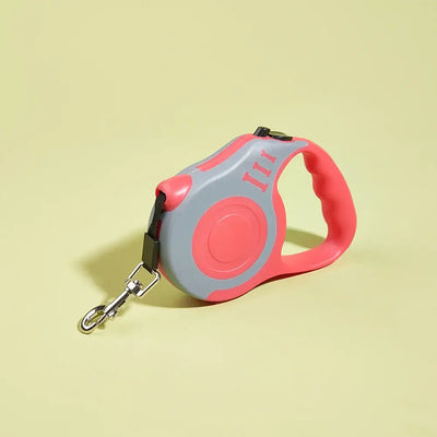 Safe and sturdy retractable leash with locking function