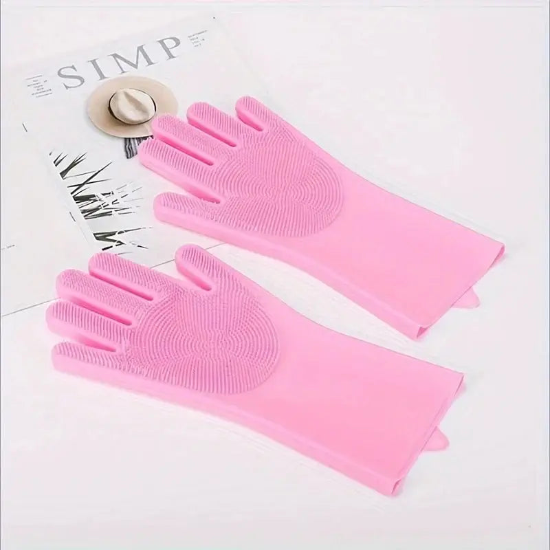 Reusable pet grooming glove designed for bath time and daily coat care.