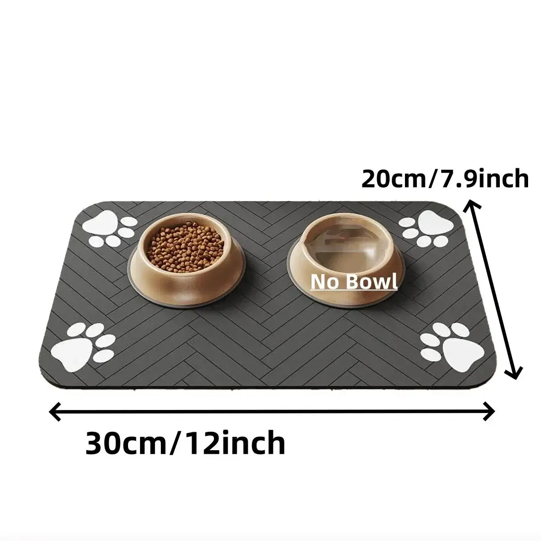 Stylish waterproof mat to keep your pet’s mealtime area tidy.