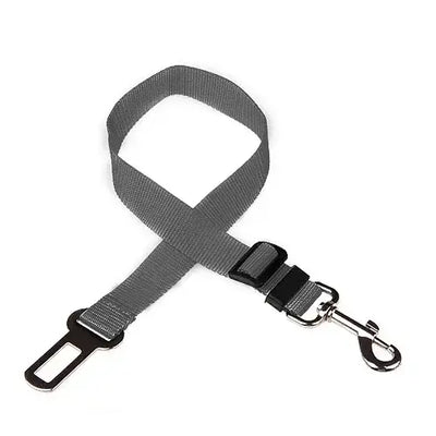 Adjustable dog harness for cars, designed for safety and ease